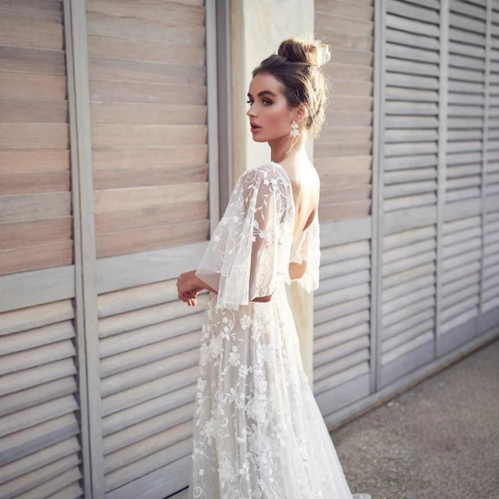 ZARA Sexy White Lace V Neck Backless Dress